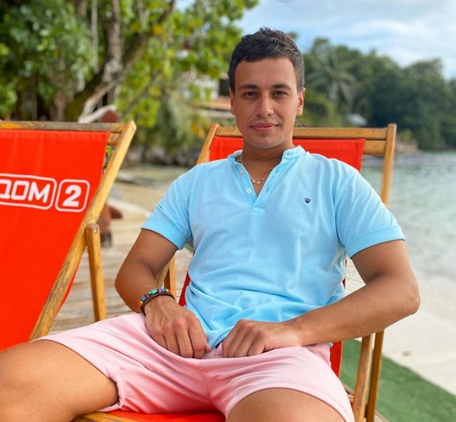 Из блога Редакции: Новенькая Мария провела ночь с Даниилом Сахновым