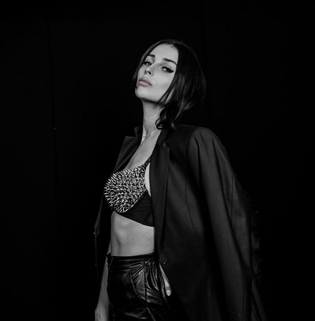 Ксения Шаповал: Пока с этим сложно