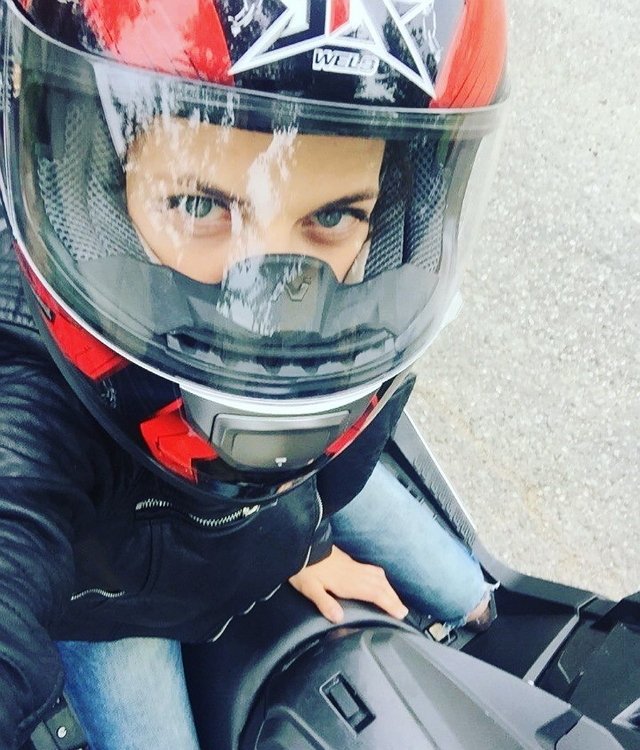 Новая участница проекта Селена Майер