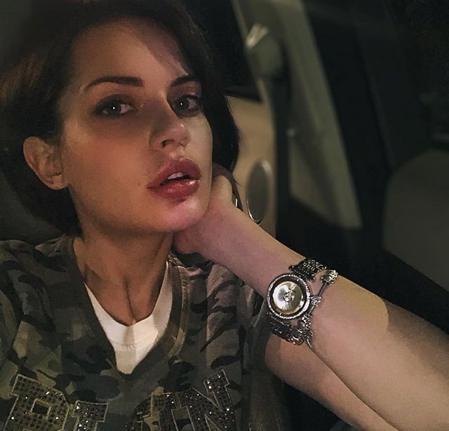 Новая участница проекта Селена Майер