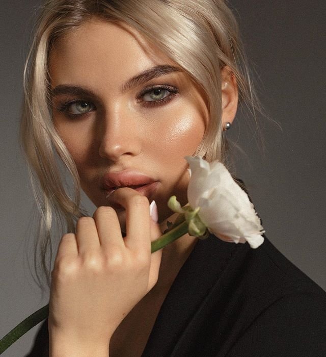 Новая участница проекта Анита Кобелева