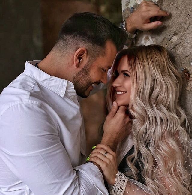 Руслан Мацьолек изменил Насте Ивановой с бывшей женой?