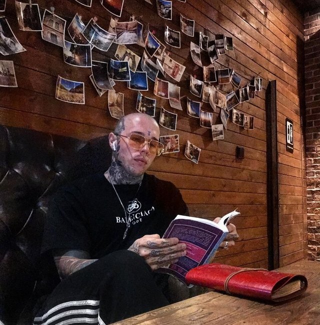 Новенький участник проекта Юрий Хохлов