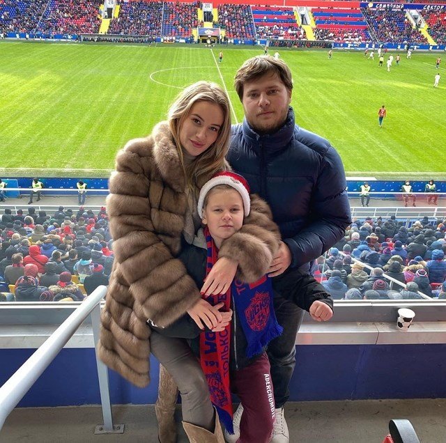 Фотоподборка детей участников (7.03.2020)