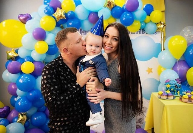 Алёна Савкина заикнулась о повышении гонораров