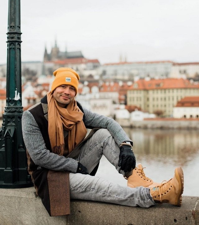 Андрей Черкасов: Захотелось написать о добром и светлом