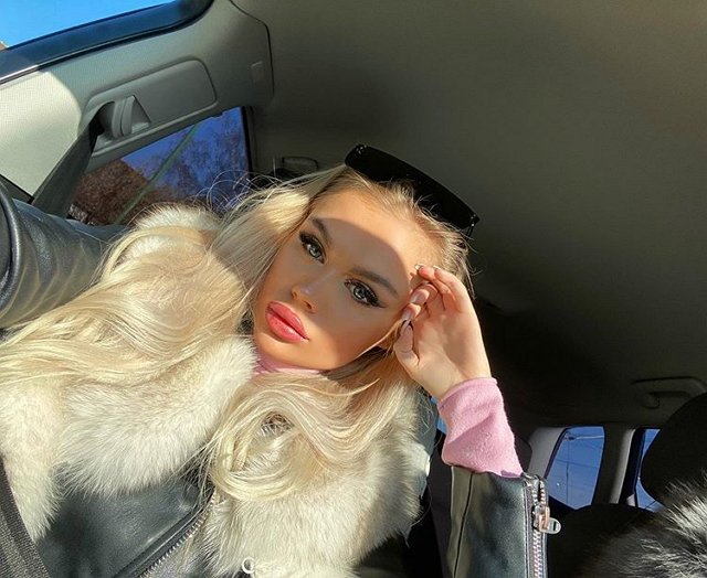 Новая участница проекта Марина Страхова