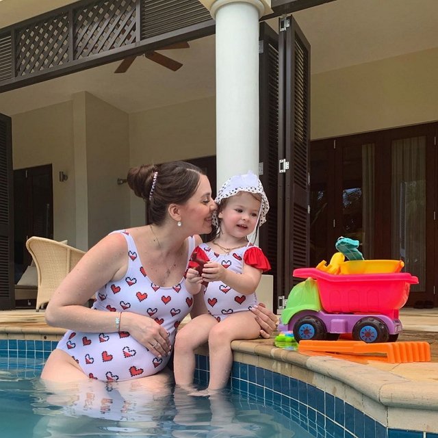 Фотоподборка детей участников (25.03.2020)