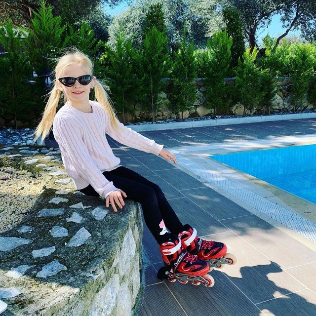 Фотоподборка детей участников (25.03.2020)