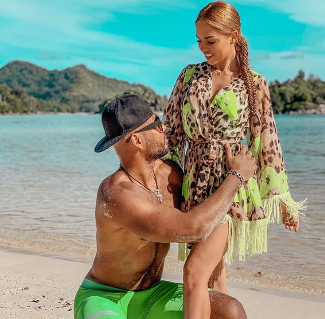 Из блога Редакции: Юлия Ефременкова завела собаку