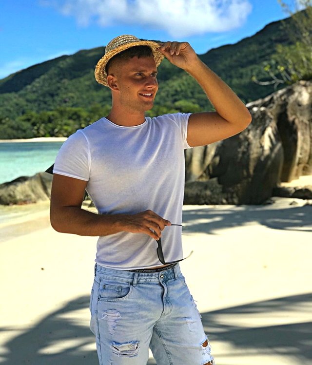 Никита Барышев: С 01:00-02:00 ложимся спать