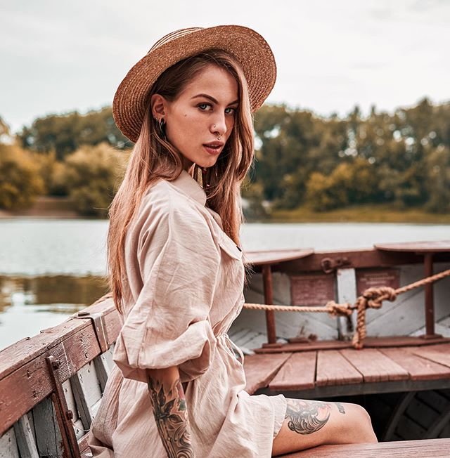 Алья Адхам призналась в том, что сбежала от экс-супруга