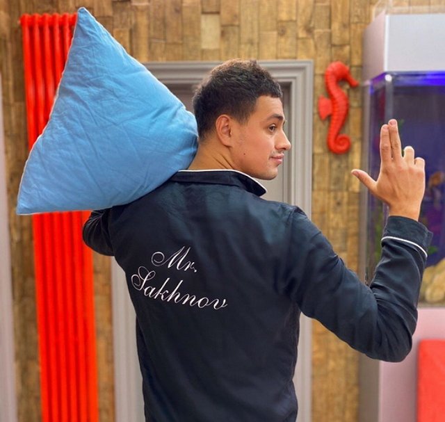 Из блога Редакции: Сахнов и Страхова стали еще ближе