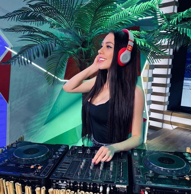 Фото с ток-шоу (2.04.2020)