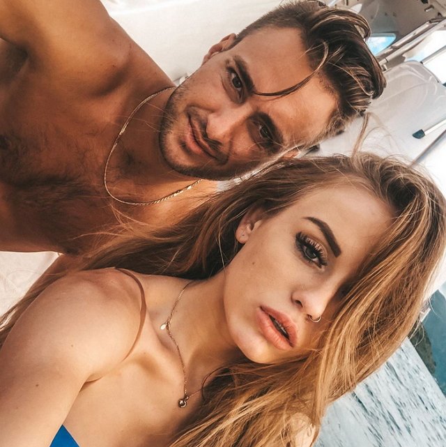 Безбородова хочет покончить с собой из-за разрыва с Безусом