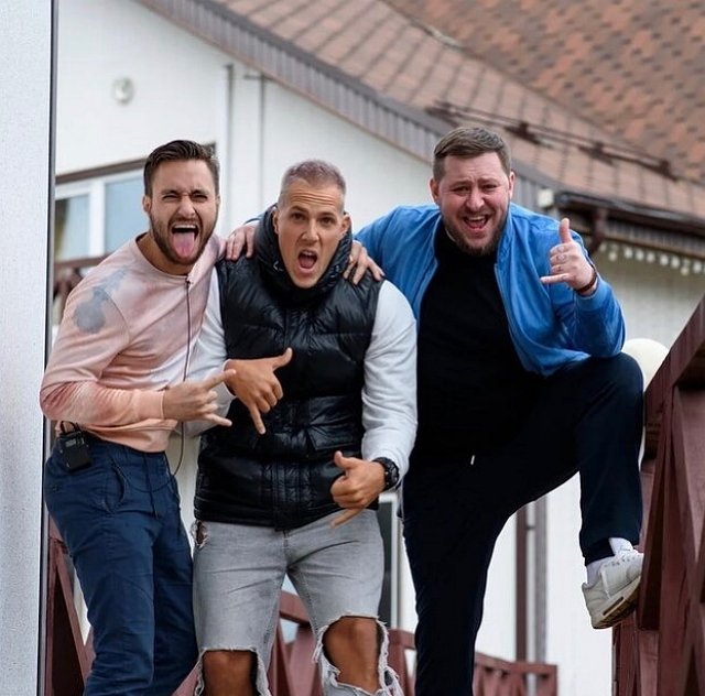 Свежие фото от участников (8.04.2020)