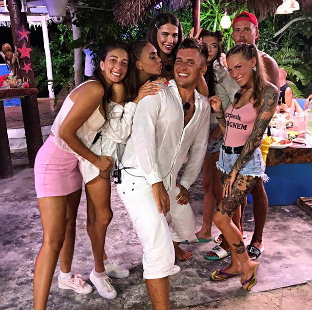 Фото участников с Сейшел (8.04.2020)