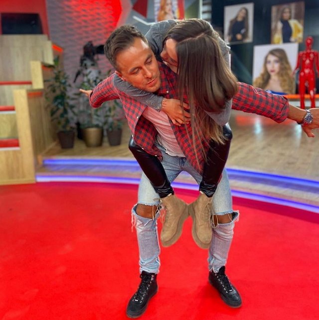 Между Викторией Каплий и Селеной Майер произошла потасовка