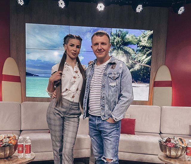 Яббаров и Голд стали жить вместе с Аленой Савкиной в ее доме