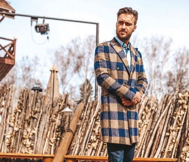 Алексей Безус: Я делюсь с миром своими переживаниями