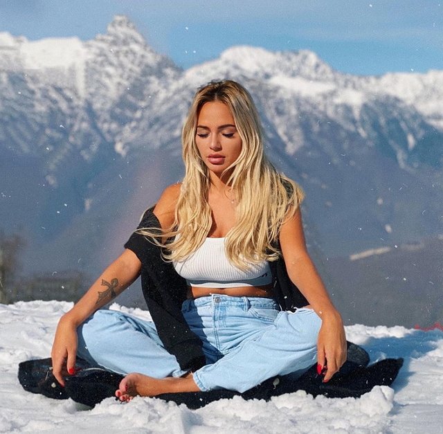 Лиза Триандафилиди записала обращение дочери, с которой не общалась больше 3 лет