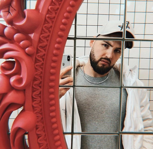 Новенький участник проекта Александр Хуторной