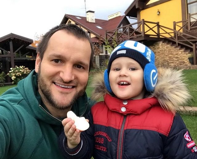 Леша Самсонов опять не может увидеться с сыном