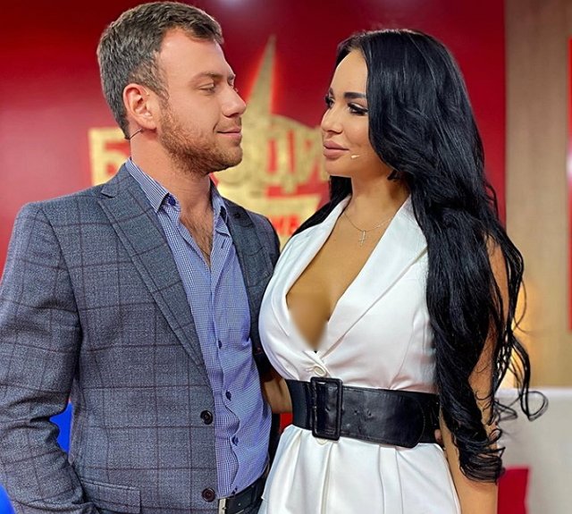 Мама Левченко прокомментировала отношения дочери с Блюменкранцем