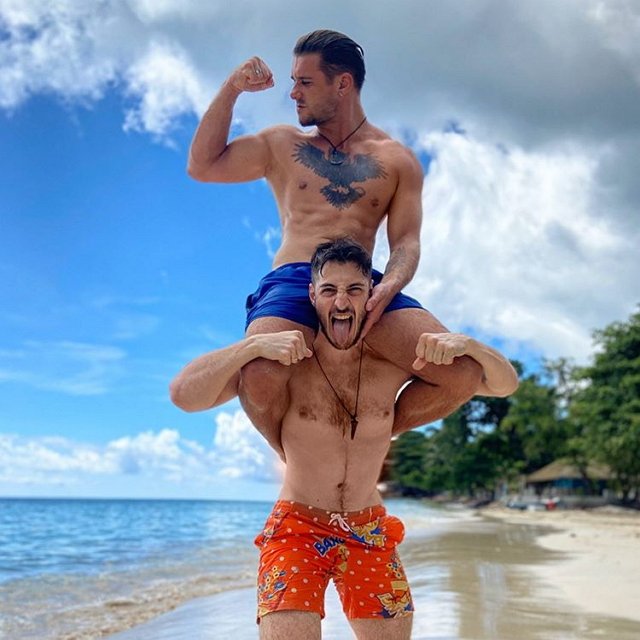 Саша Черно: Женя Ромашов хотел бить меня по лицу