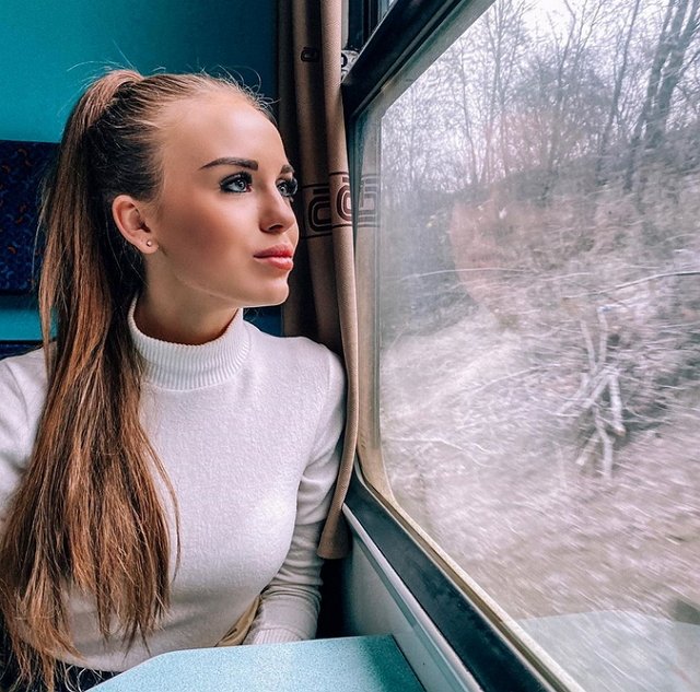 Милена Безбородова: У меня практически не было детства