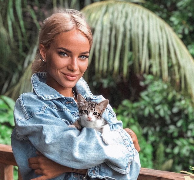 У Щегловой и Русанова на Сейшелах появился новый питомец