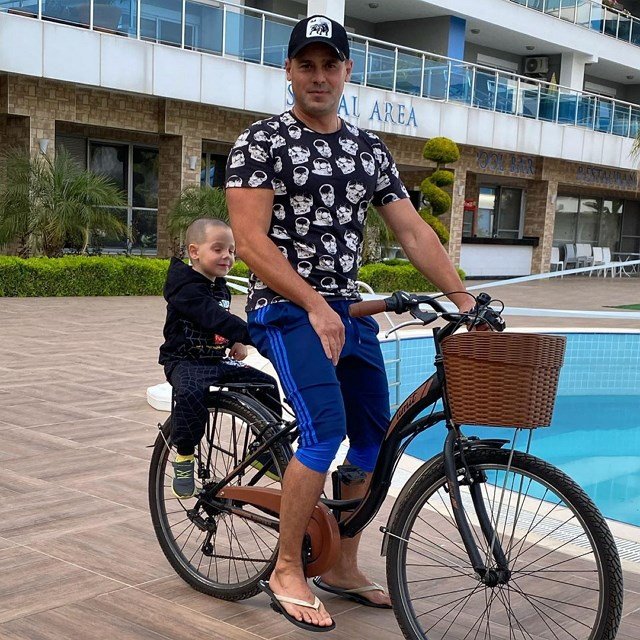 Фотоподборка детей участников (28.04.2020)