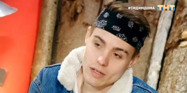 Татьяну Владимировну беспокоит флирт младшей дочери с Колесниковым