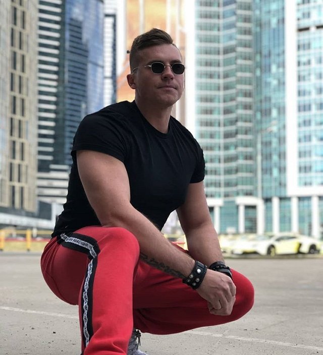 Новенький участник проекта Евгений Лавришин