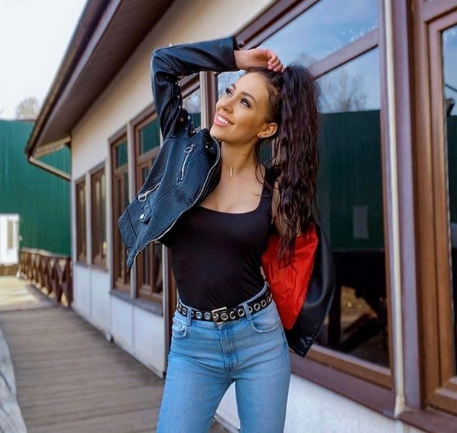 Алена Савкина: Я не представляла отношения с ним