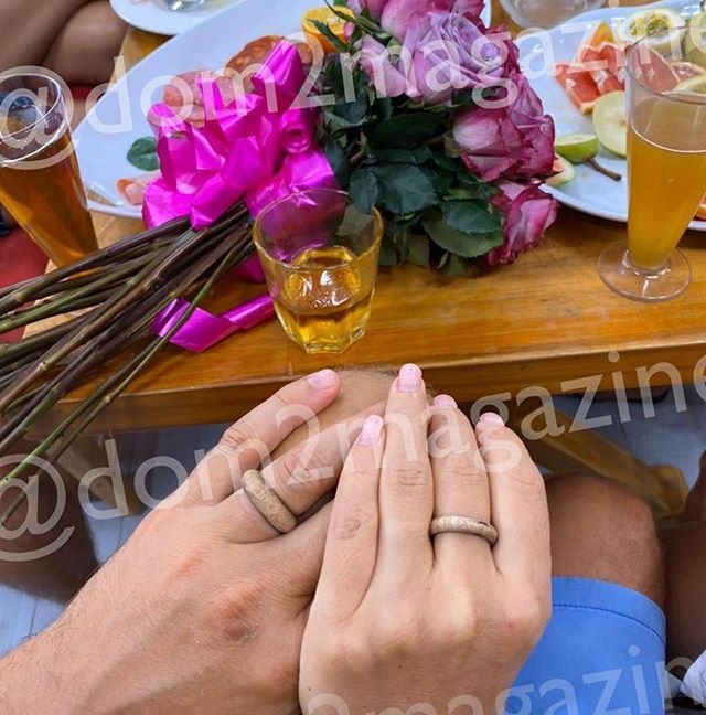 Степан Меньщиков обручился с Ангелиной Монах