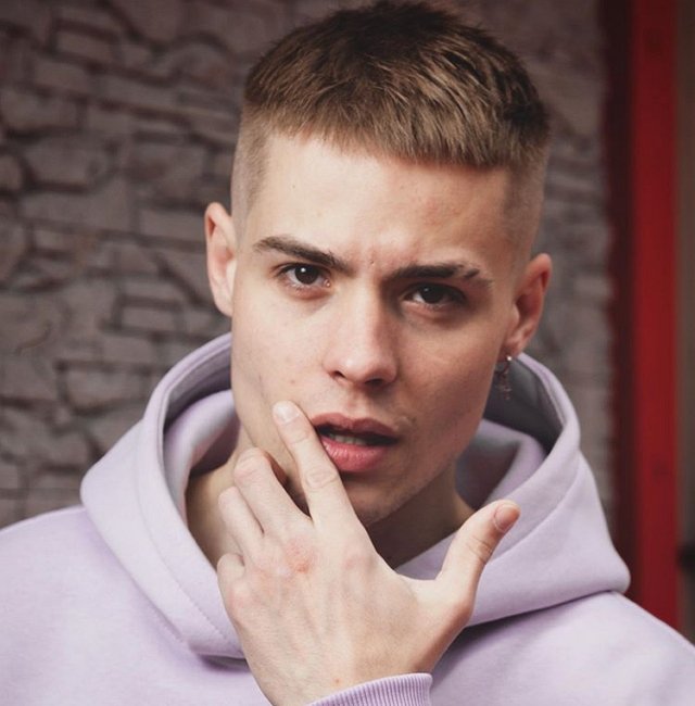 Блог редакции: Колесников провёл две ночи рядом с Савкиной