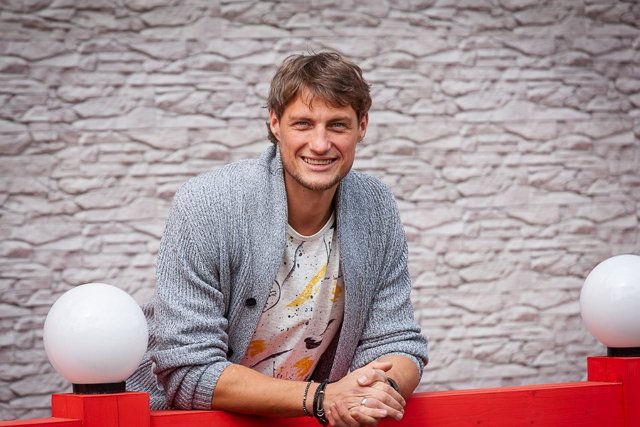 Блог редакции: Задойнов должен деньги дочери Саше