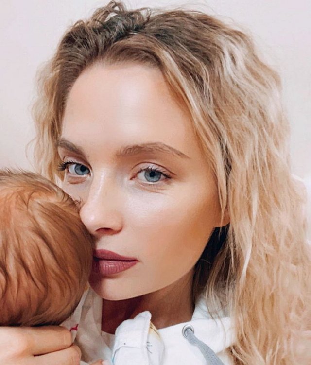 Блог редакции: Кристина Черкасова «лакомится» своей плацентой