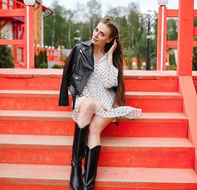 Юлия Жукова: Захотелось сделать виниры