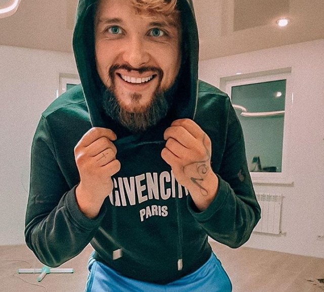 Егор Холявин снова ляжет под нож, рискуя потерять зрение