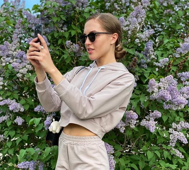 Ирина Науми решила сбежать с телестройки?