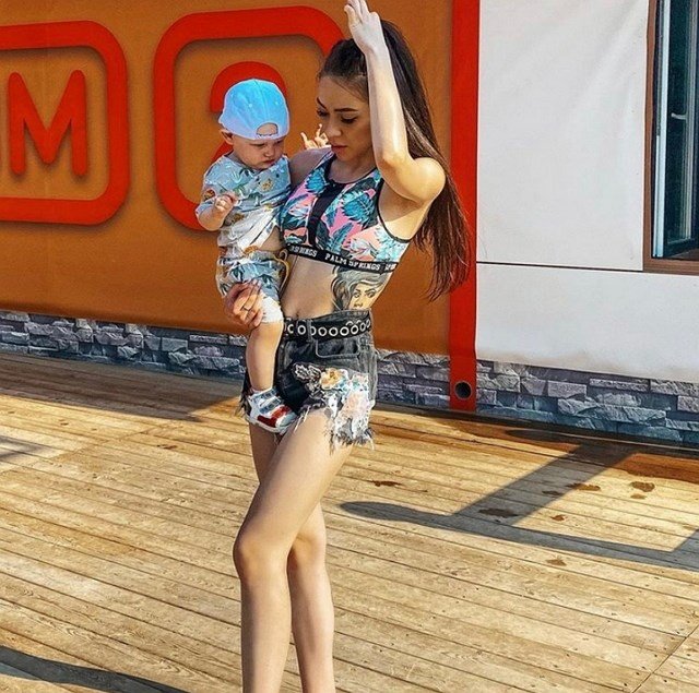 Алена Савкина: Мама здесь выполняет другую роль!