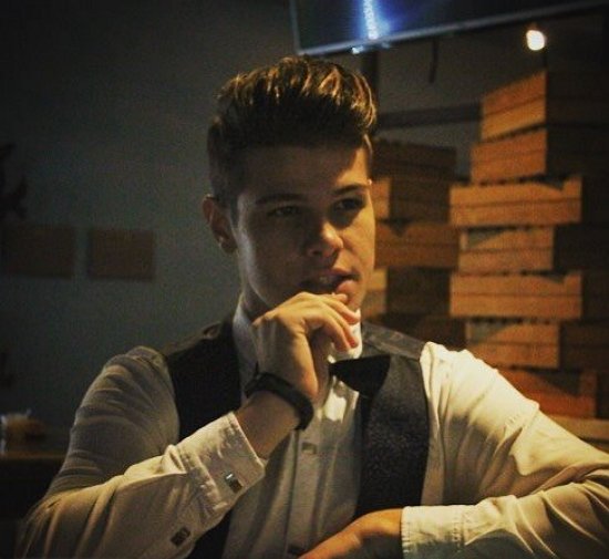 Новенький участник проекта Антон Половной