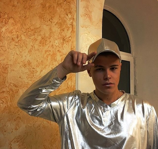 Новенький участник проекта Антон Половной