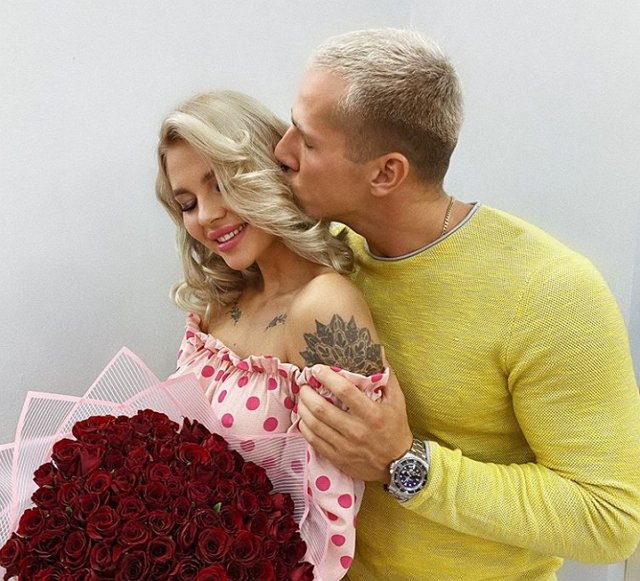 Лев прокусил Федору Стрелкову руку и ногу