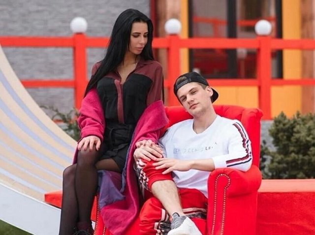 Блог редакции: Клава и Максим подали заявление в ЗАГС 