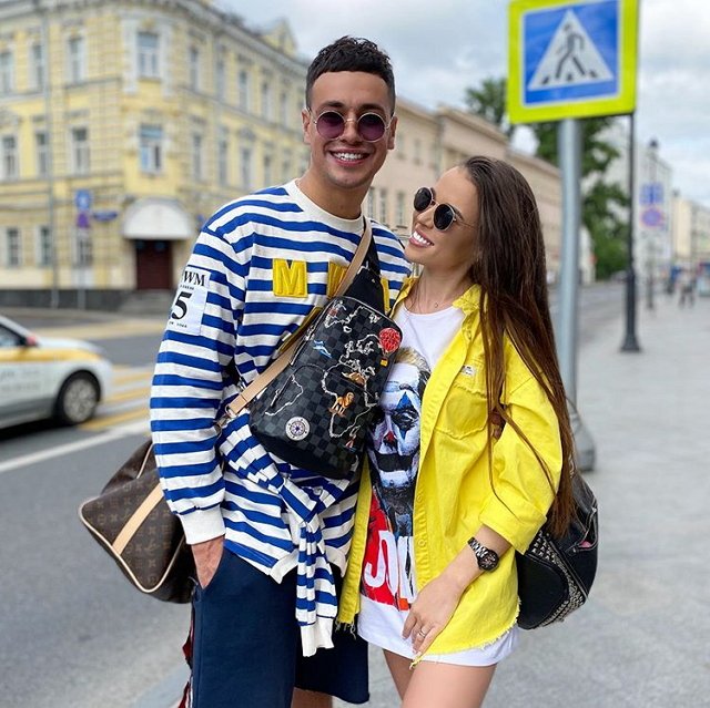 Сахнов и Строкова стали вместе жить