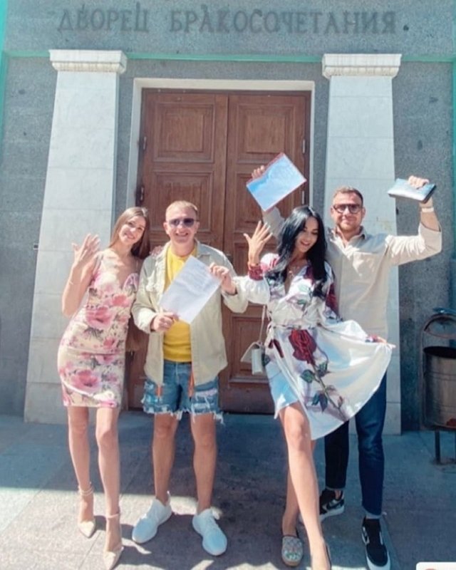 Блог редакции: Яббаровы и Блюменкранцы подали заявление в ЗАГС