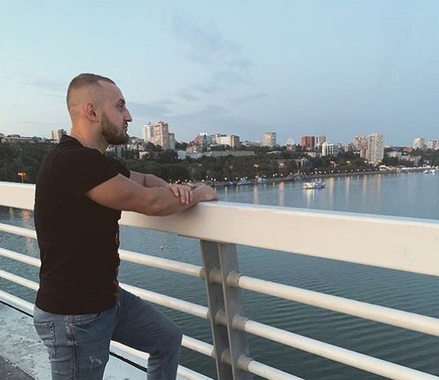 Новенький участник проекта Валерий Зубов